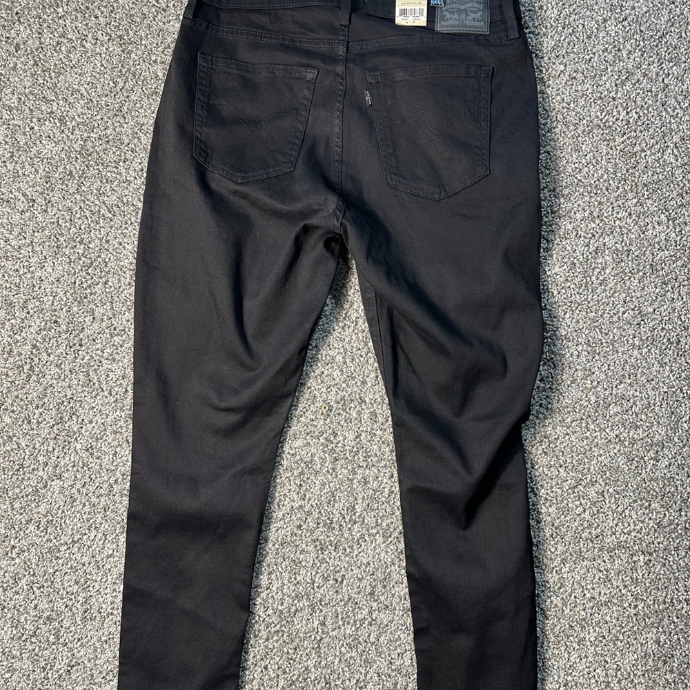 NWT women’s Levi’s black high rise skinny jeans SZ 16 short - Picture 5 of 9